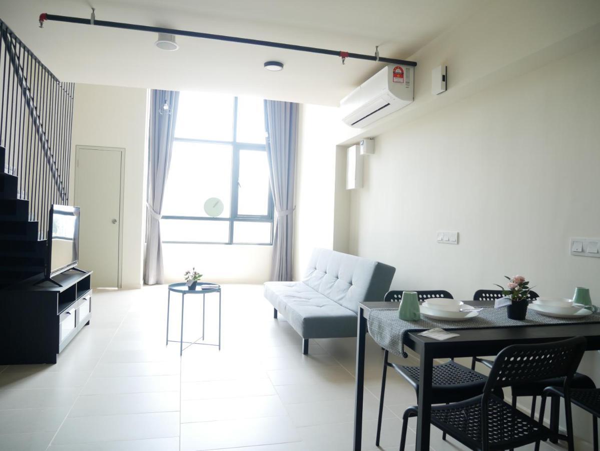 Tamarind Suites By Elite Stay Cyberjaya Exterior photo
